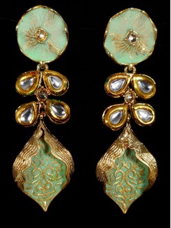 fashion_earrings_3G130ER28370